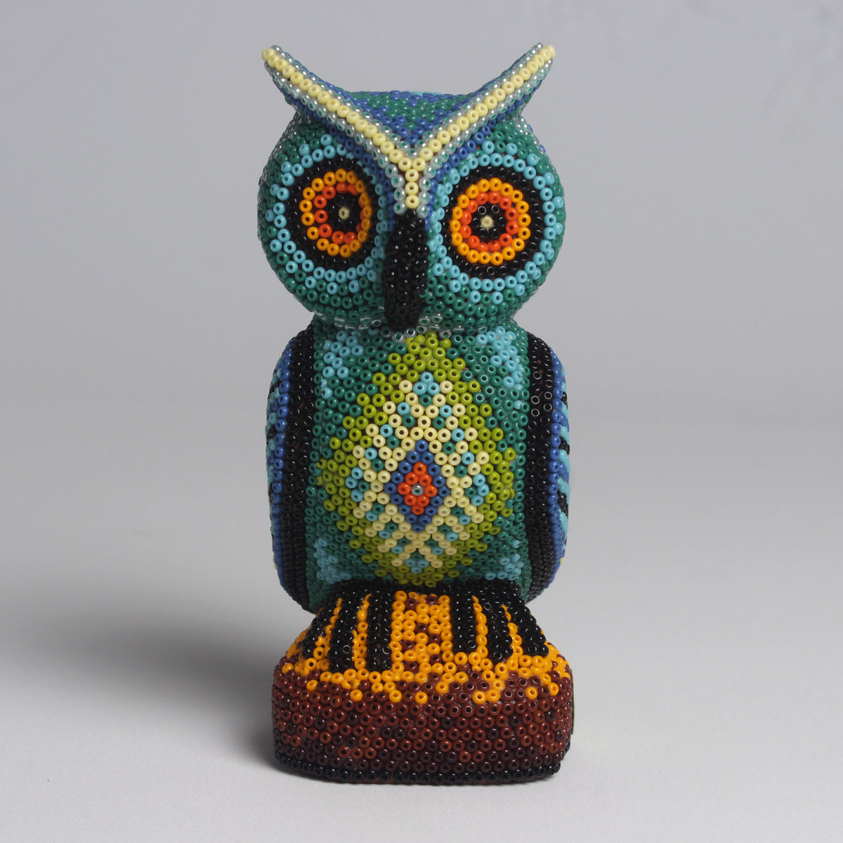 Escultura de Búho con Chaquira 13 cm, Turquesa y Verde