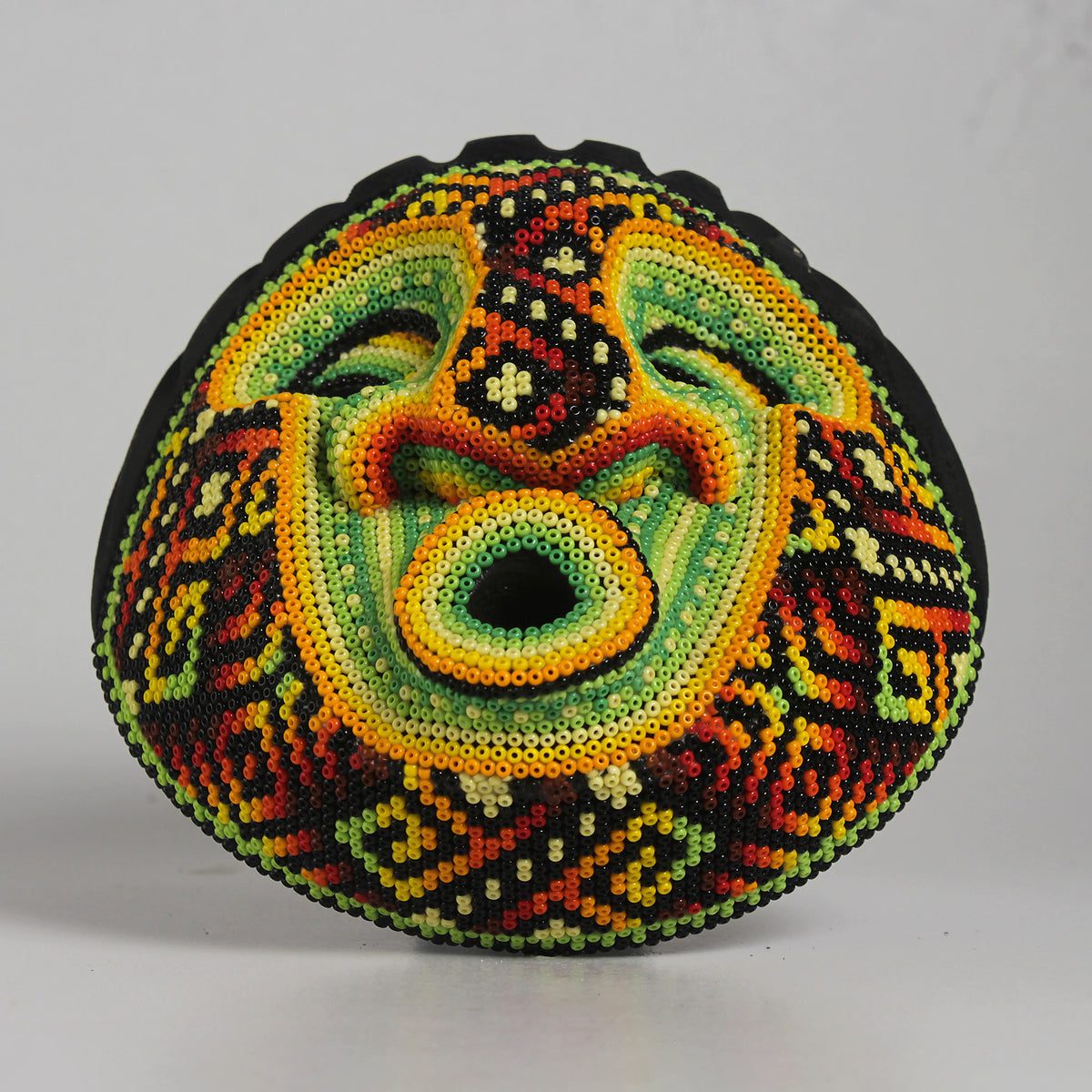 Máscara del Asombro – Redonda 15 cm, Verde y Amarillo