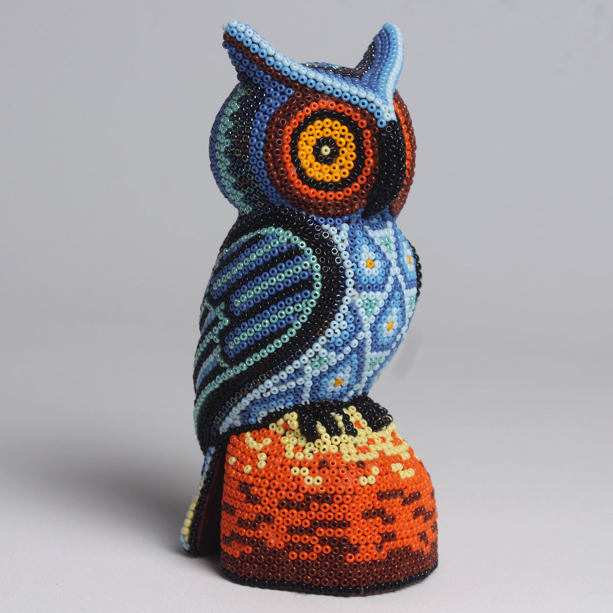 Escultura de Búho 14 cm - Azul y base Naranja