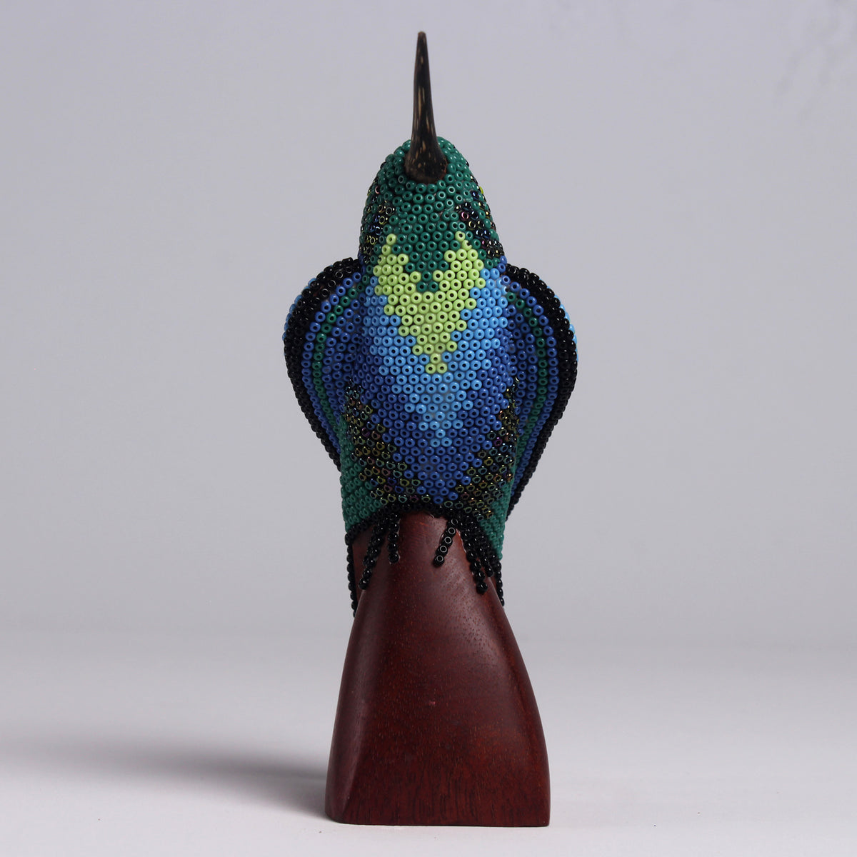 Escultura de Colibrí 15 cm – Verde Esmeralda y Verde Limón