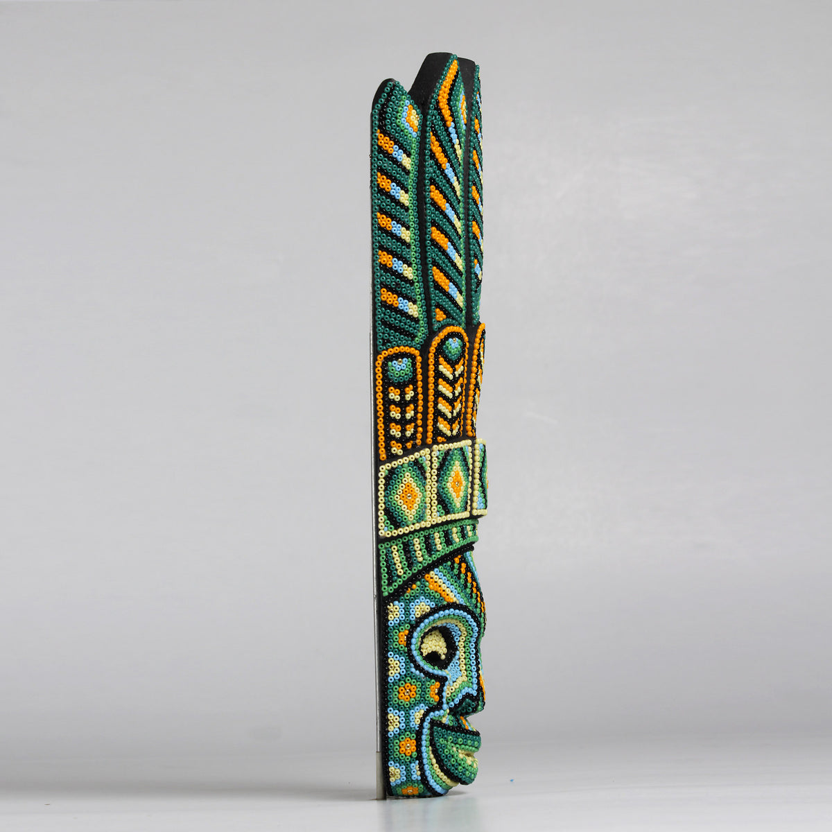 Máscara del Pensamiento Bonito – Alargada 30 cm, Verde Esmeralda y Amarillo