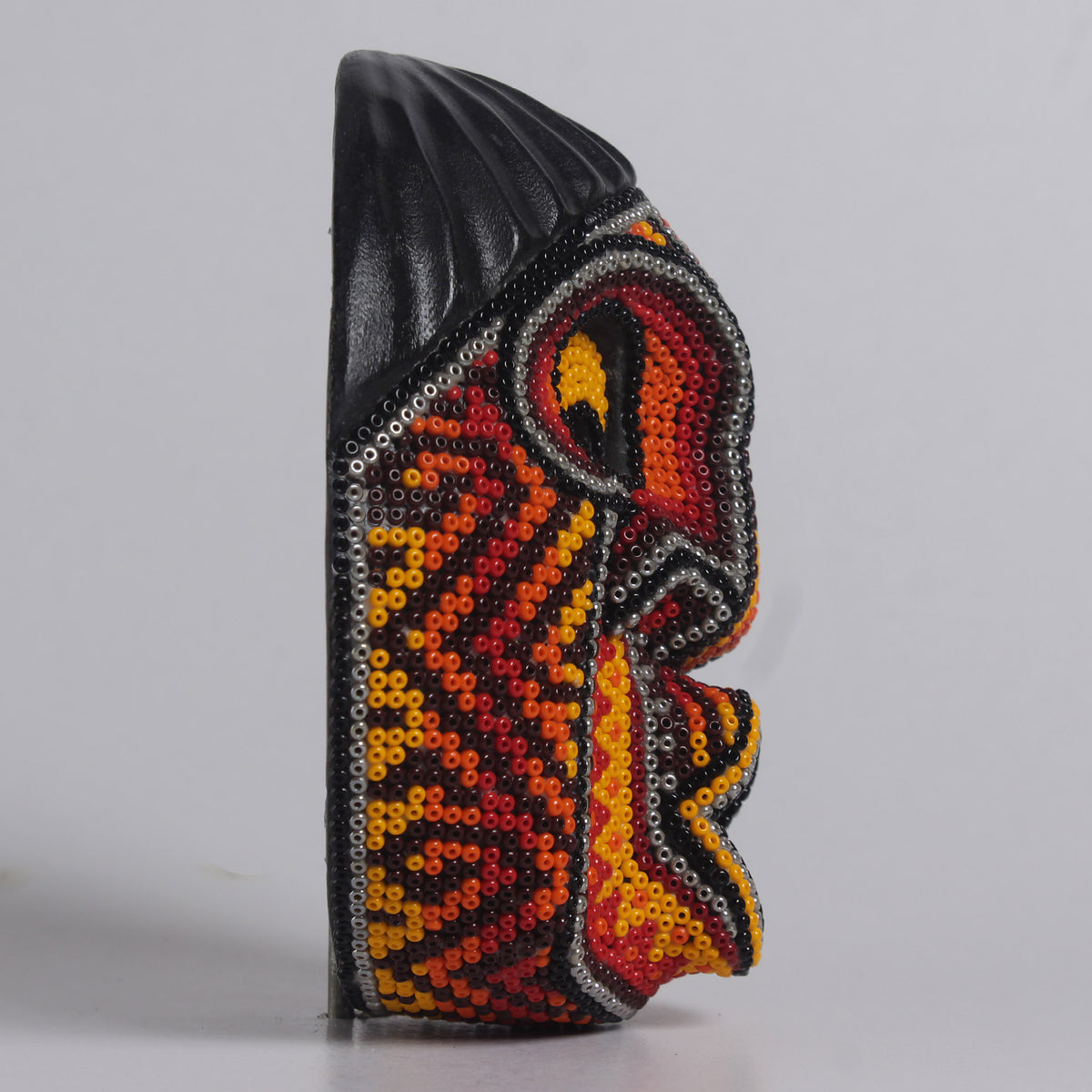 Máscara del Asombro – Redonda 12 cm, Naranja y Rojo