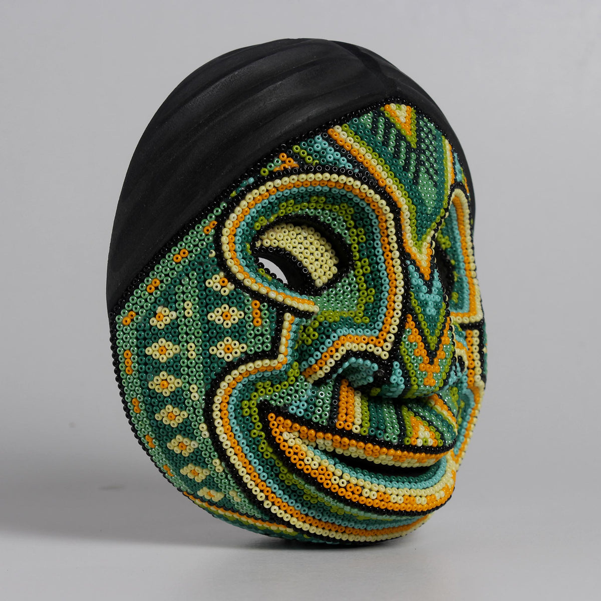 Máscara del Pensamiento Bonito – Redonda 15 cm, Verde y Amarillo
