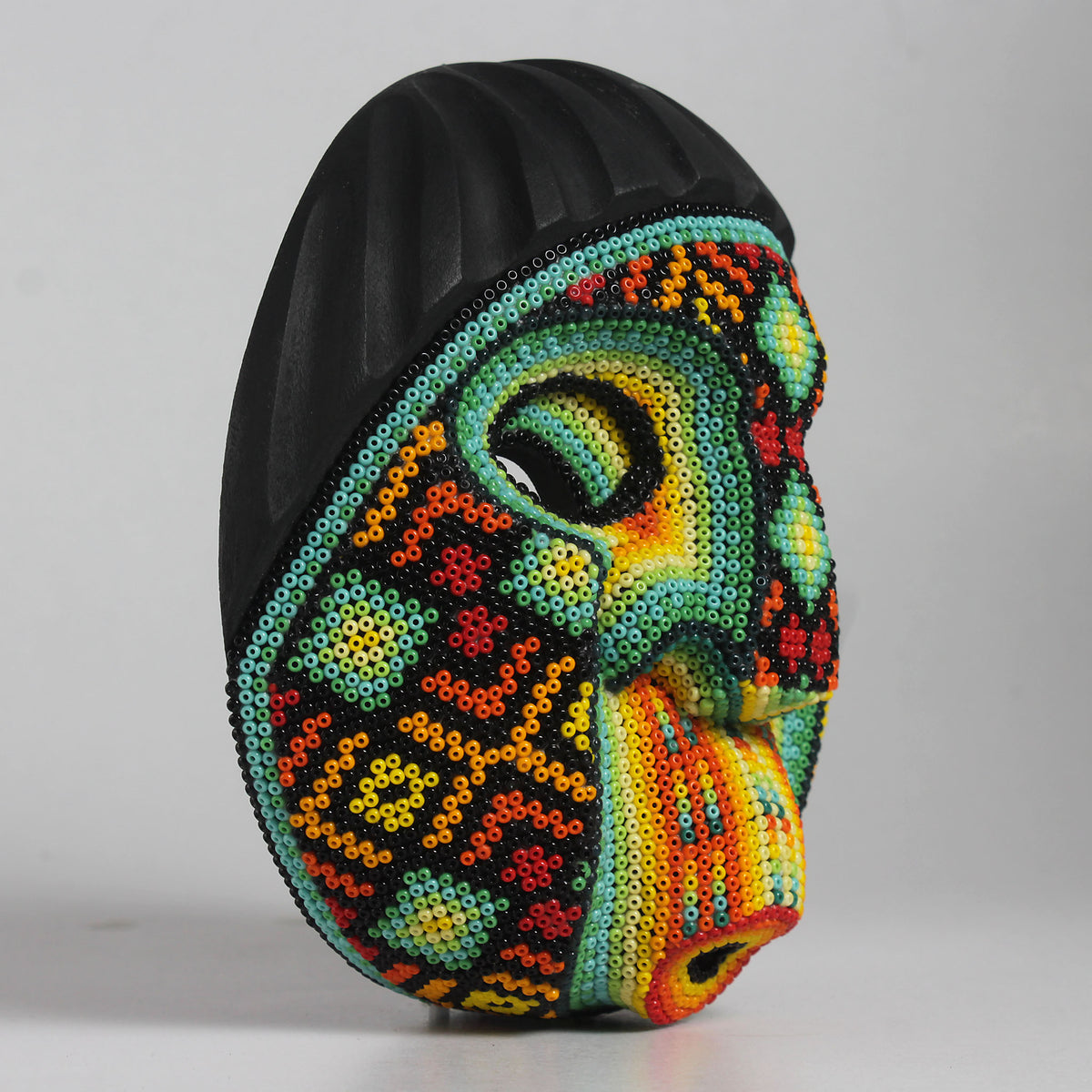 Máscara Silbando – Redonda 15 cm, Verde y Amarillo